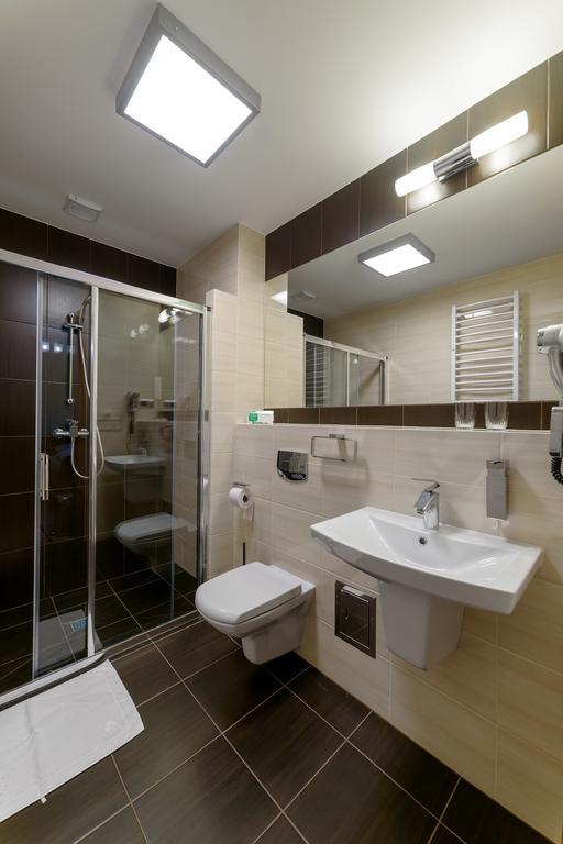 Ck Kalina Hotell Lądek-Zdrój Rom bilde